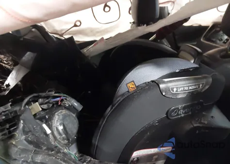 2013 Chevrolet Malibu 1Lt из США, поврежденный, VIN 1G11C5SA0DF196595